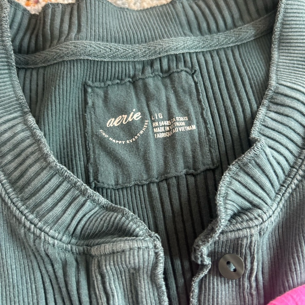Aerie Road Trip Long Sleeve Henley T-Shirt bundle- green and pink size L - Picture 3 of 5
